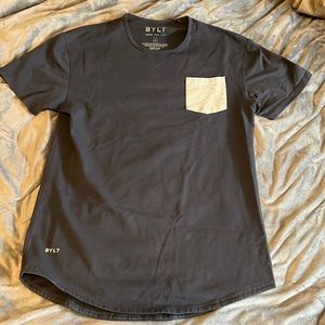 Mens medium Bylt basics navy pocket round hem shirt